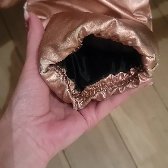 Victoria's Secret Women's Shiny Rose Gold Puffer Jacket. Size Small. - Picture 8 of 12